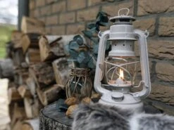 Feuerhand Baby Special 276 Soft Beige Stormlamp -Buiten Kamperen Verkoopwinkel feuerhand stormlamp beige 3 ecommerce 64c4