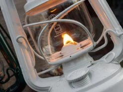 Feuerhand Baby Special 276 Pure White Stormlamp -Buiten Kamperen Verkoopwinkel feuerhand stormlamp wit 2 ecommerce 16c5